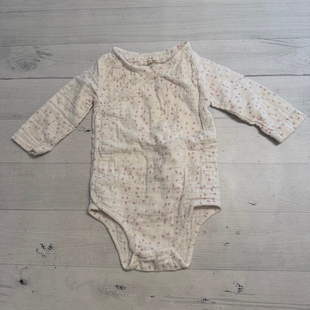 Aden & anais baby long sleeve kimono bodysuit 6-9 months